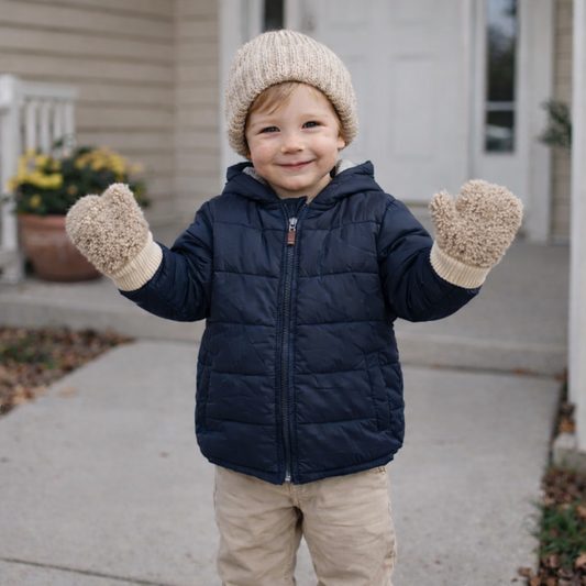 Plush Lamb Wool Baby Mittens – Cozy Full-Finger Winter Gloves with Strap (1–3 Years)