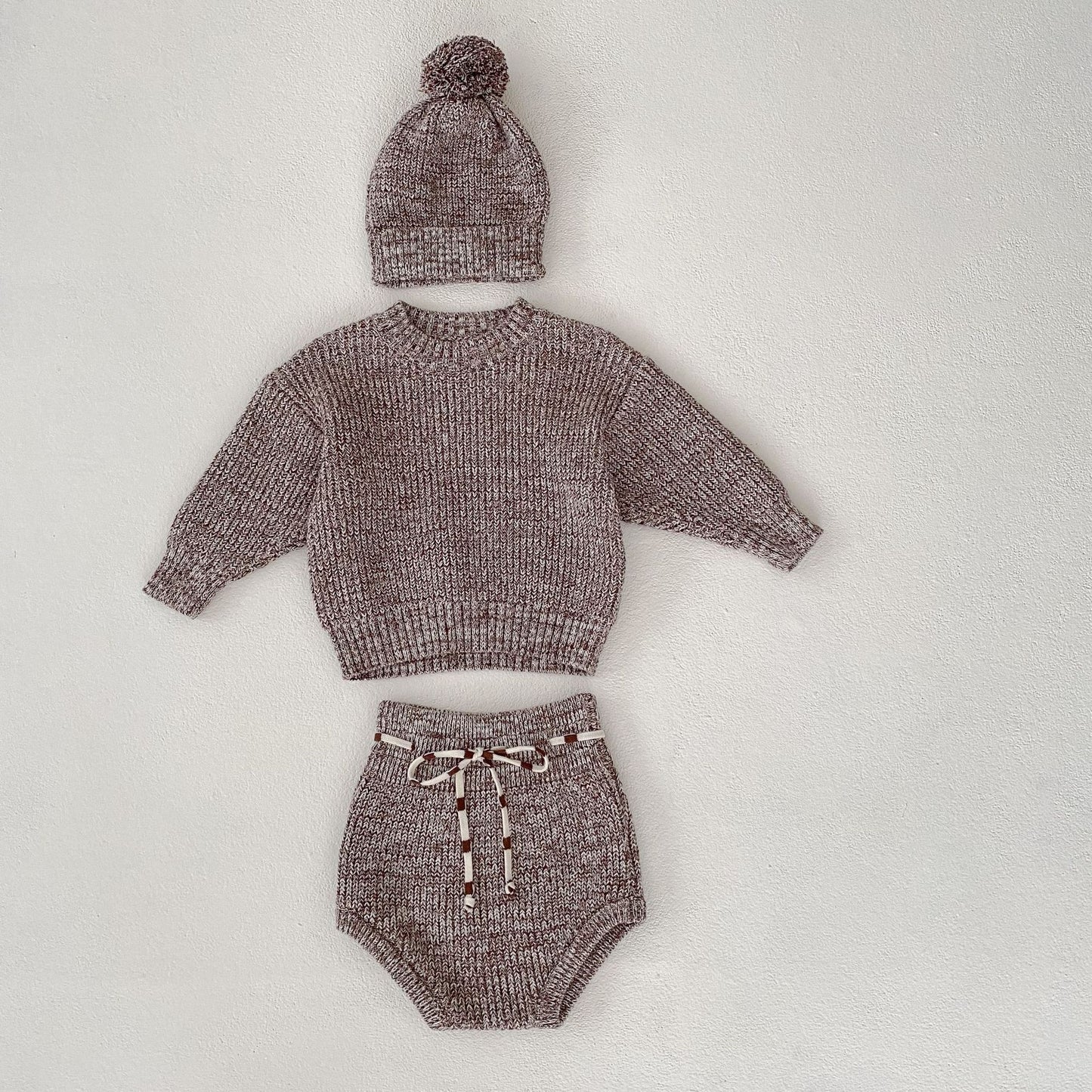 Baby Knit Sweater & Bloomer Set with Pom Hat – Cozy 3-Piece Outfit for Infants (Spring & Fall)