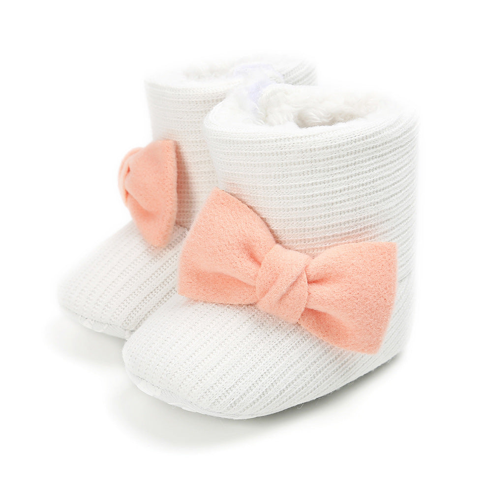 Sunflower Knit Baby Booties – Warm Soft-Soled Winter Shoes (0–12 Months)