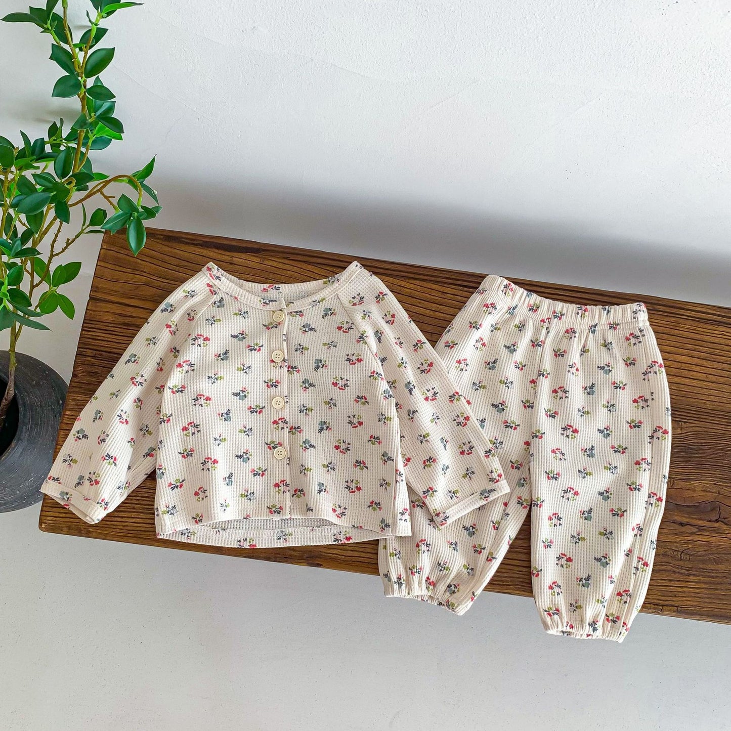 Cotton Baby Two-Piece Lounge Set (Long Sleeve Top + Pants) – Fruit Prints