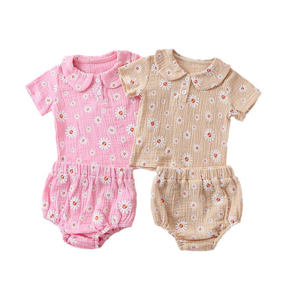 Baby Girl Daisy Print Muslin Two-Piece Set – Peter Pan Collar Top & Bloomer Shorts (6 Months–3 Years)