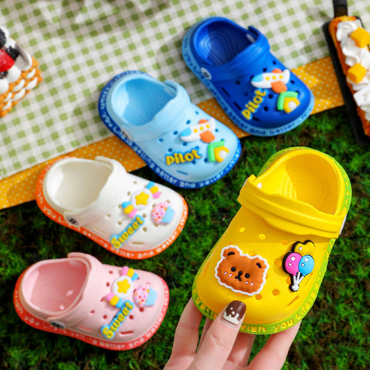 Kids' Cartoon Clog Sandals – Lightweight EVA Slip-On Shoes with Charm Decorations for Toddlers & Little Kids