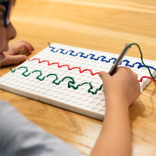 DIY String Art Drawing Board – Creative Craft Kit for Kids