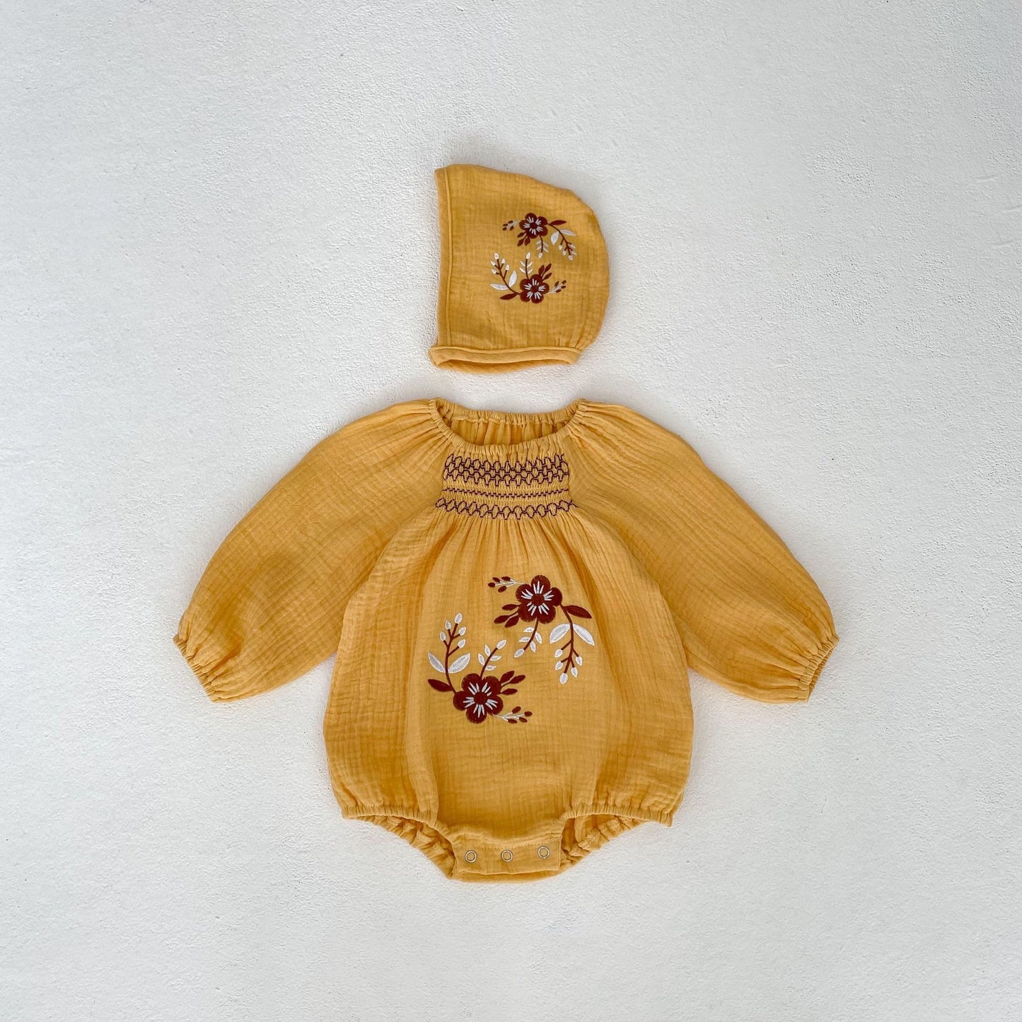 arigold Floral Embroidered Muslin Romper & Bonnet Set – Baby Girl