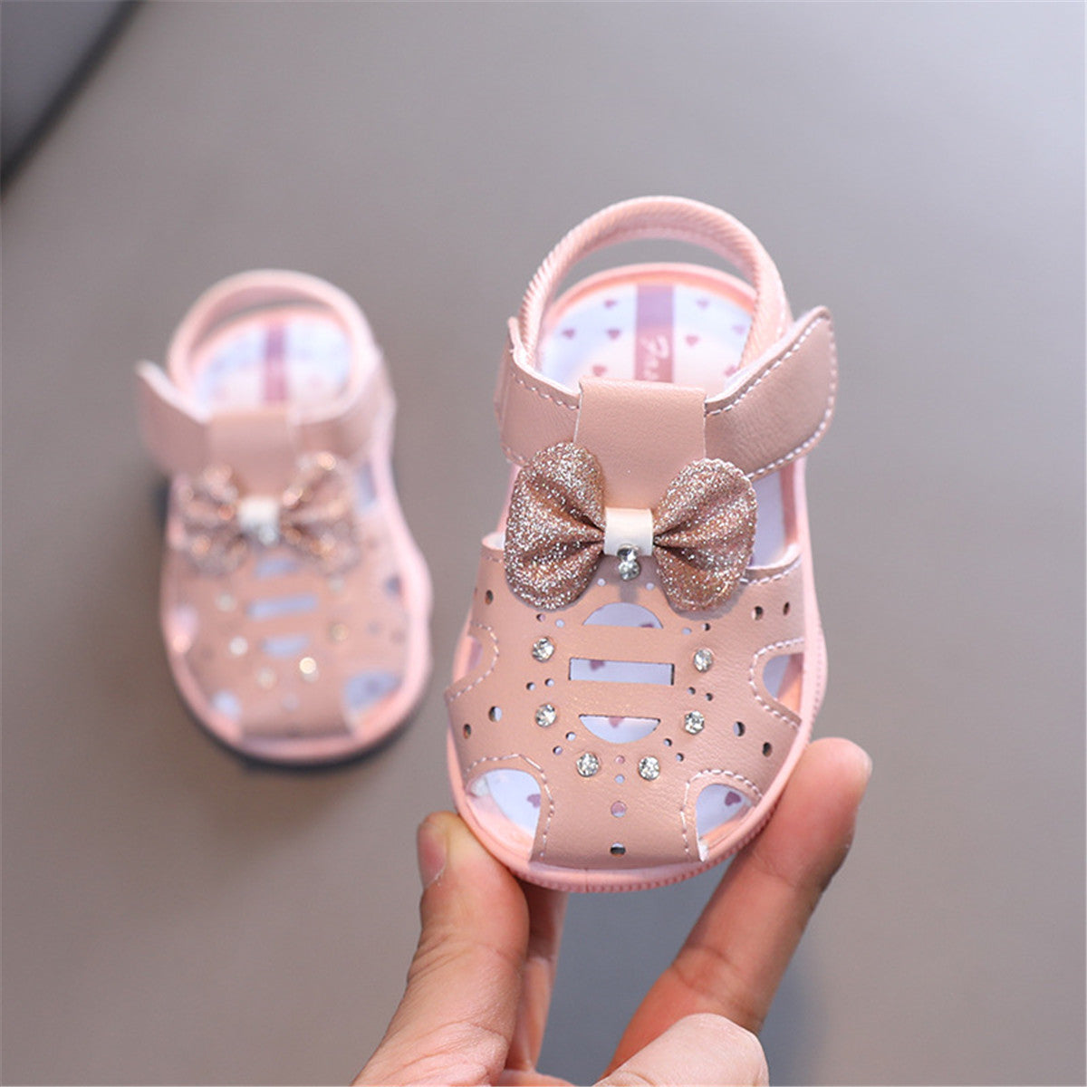 Baby Girl Sound-Activated Sandals with Soft Sole – Cute First Walkers