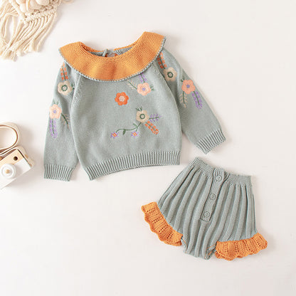 Baby Girl Knitted Outfit Set – Embroidered Top with Lotus Leaf Collar & Ruffle Shorts