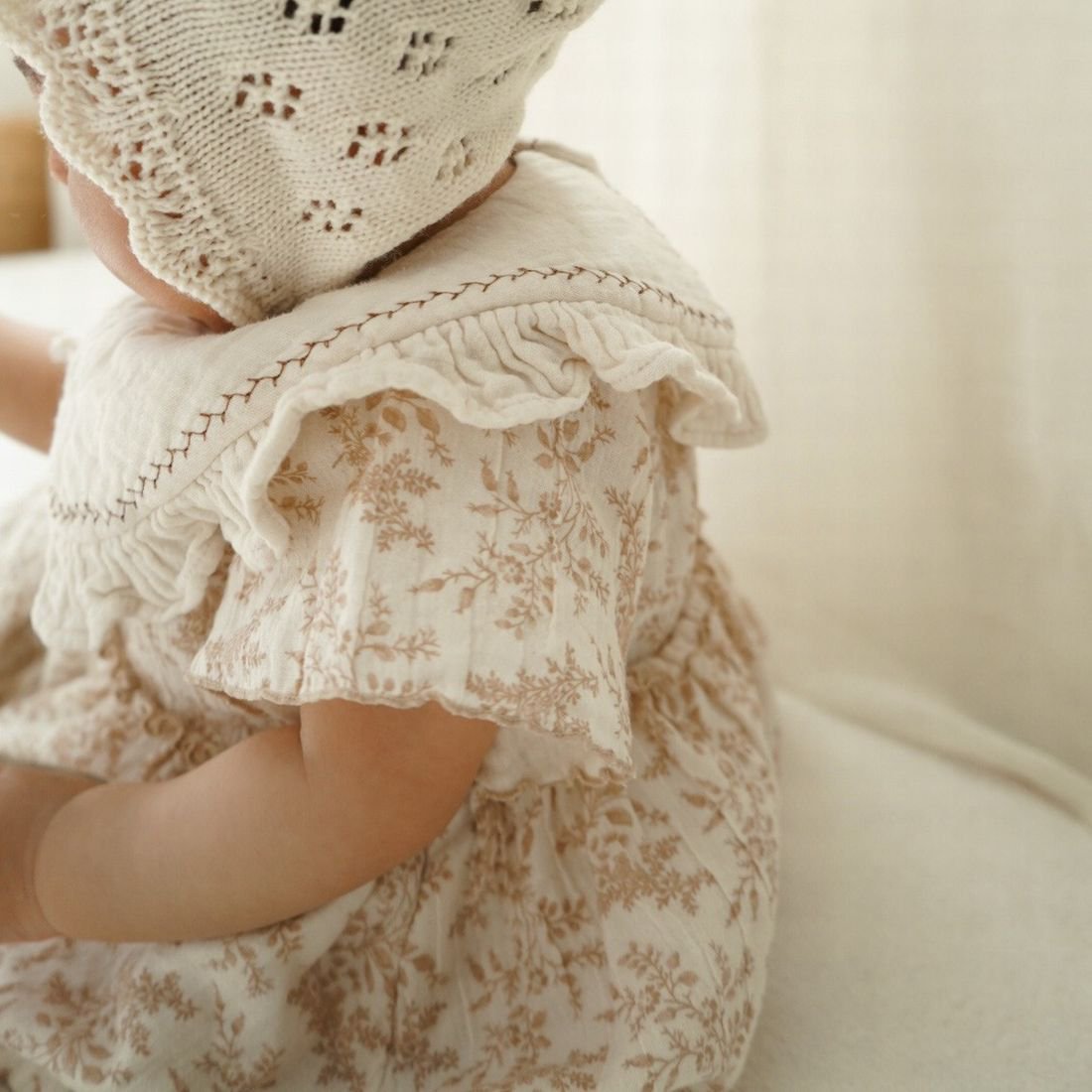 Baby Girl Muslin Floral Bubble Romper Dress – Gauze Cotton, Flutter Sleeves, Sizes 0–24 Months