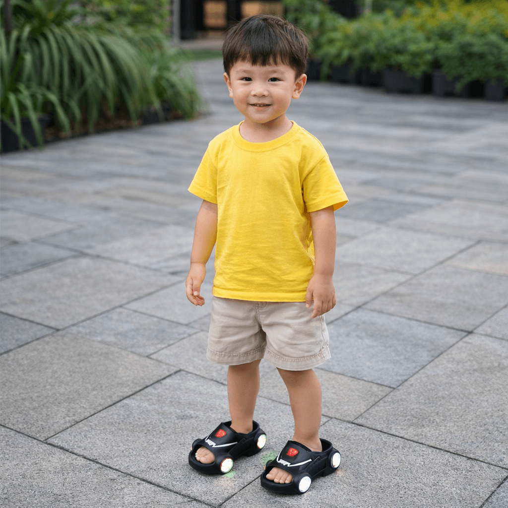 Light-Up Race Car Slide Sandals for Kids – Soft Sole Non-Slip Summer Slippers for Toddlers & Big Kids