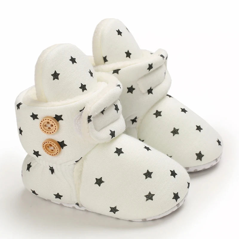 Cozy Fleece-Lined Baby Booties with Sweet Prints & Soft Cuffs