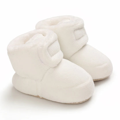 Cozy Fleece-Lined Baby Booties with Sweet Prints & Soft Cuffs