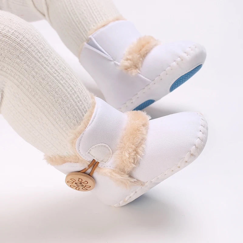 Cozy Fleece-Lined Baby Booties with Sweet Prints & Soft Cuffs