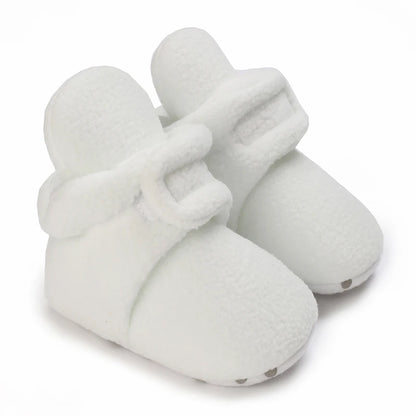 Cozy Fleece-Lined Baby Booties with Sweet Prints & Soft Cuffs