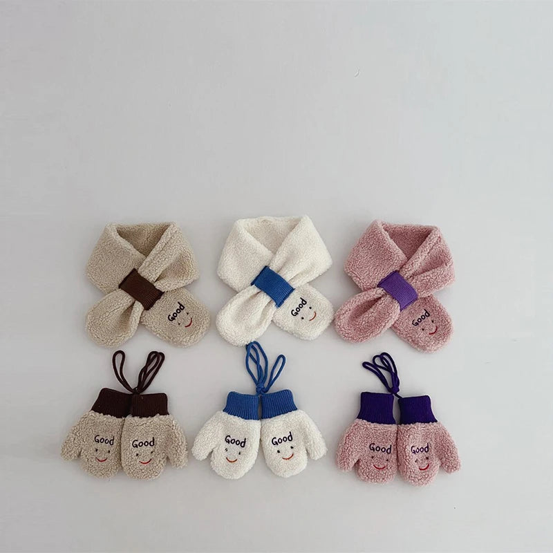 Lamb Fleece Baby Mittens – Cozy Plush Winter Gloves for Toddlers (1–4 Years)