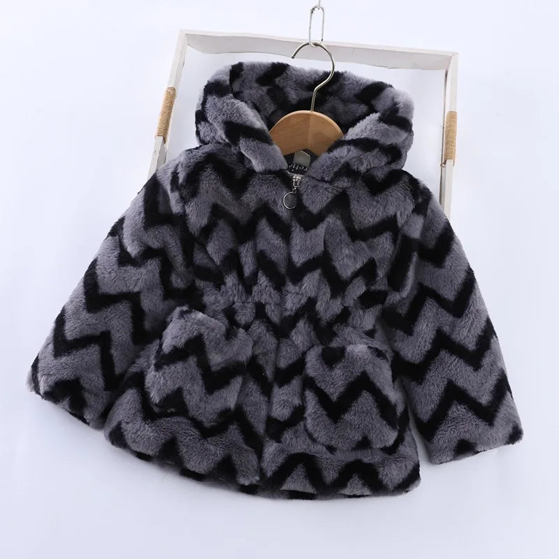 Baby Girls Sherpa Hooded Winter Coat with Pockets – Soft Plush Zip-Up Jacket