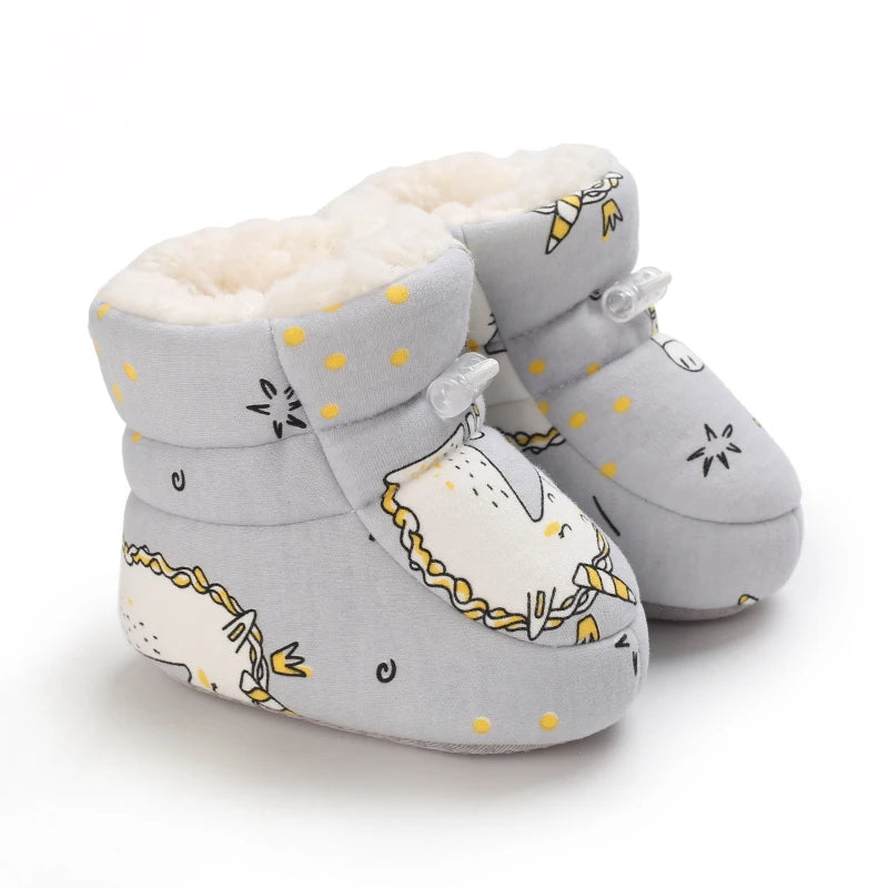 Cozy Fleece-Lined Baby Booties with Sweet Prints & Soft Cuffs