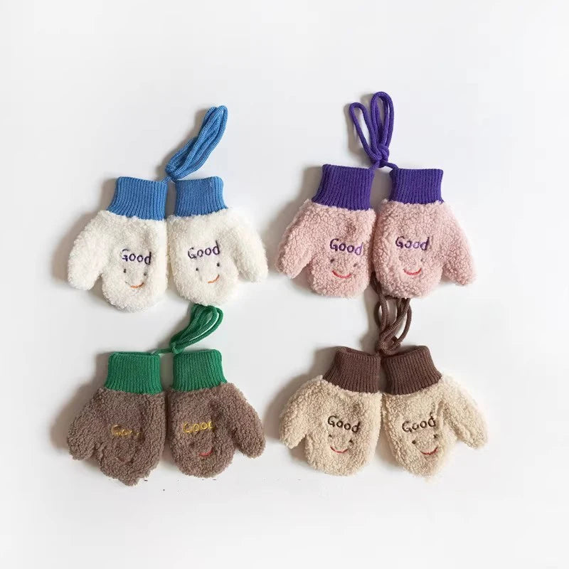 Lamb Fleece Baby Mittens – Cozy Plush Winter Gloves for Toddlers (1–4 Years)