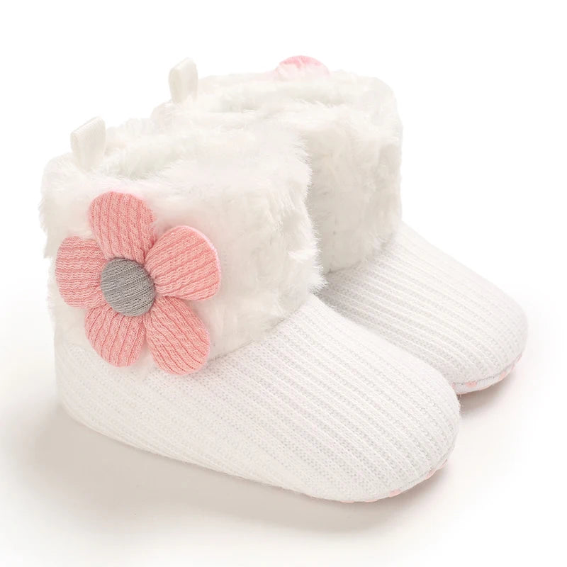 Cozy Fleece-Lined Baby Booties with Sweet Prints & Soft Cuffs