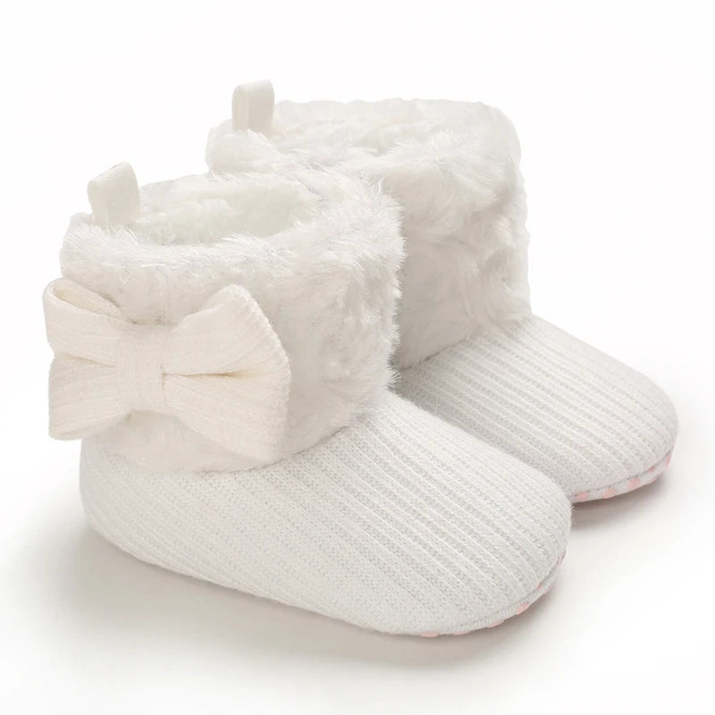 Cozy Fleece-Lined Baby Booties with Sweet Prints & Soft Cuffs