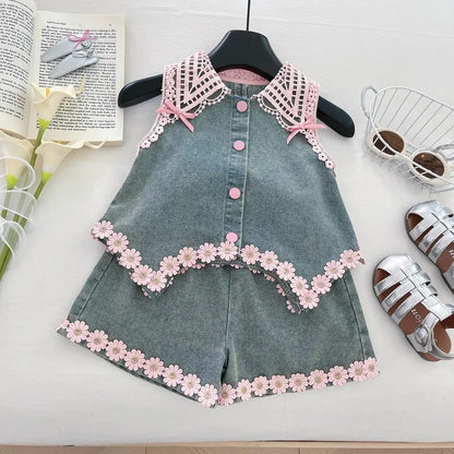 Heart-Back Daisy Trim Girls’ Sleeveless Top & Shorts Set