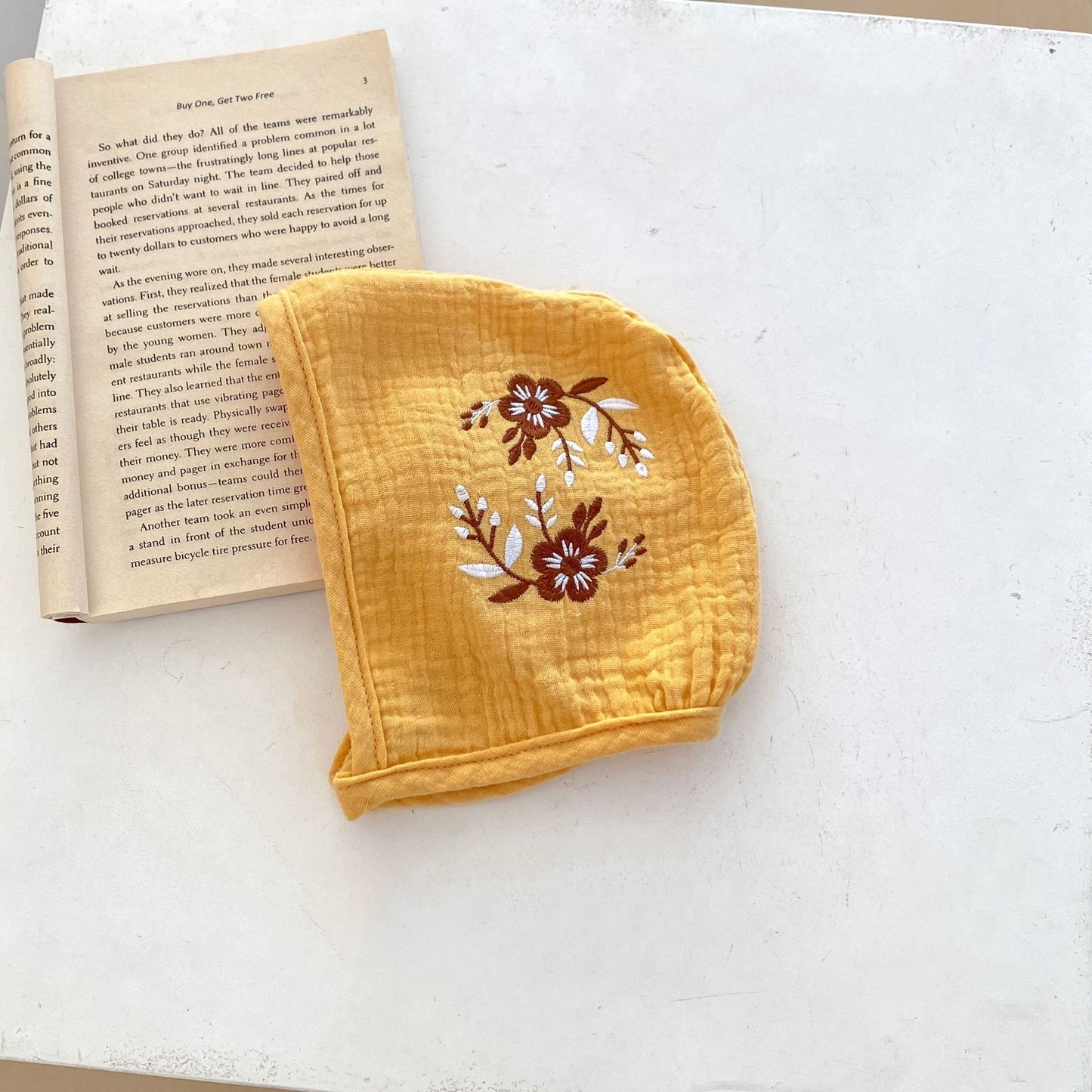 arigold Floral Embroidered Muslin Romper & Bonnet Set – Baby Girl