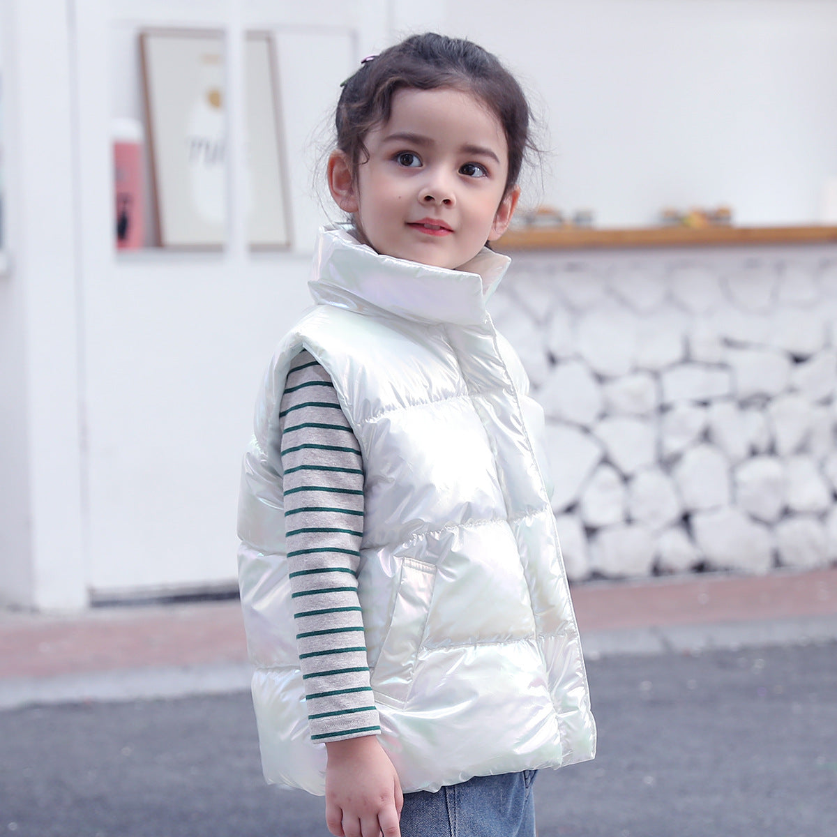 Kids Iridescent Puffer Vest (Sleeveless Zip-Up) – Cozy Winter Layering Waistcoat